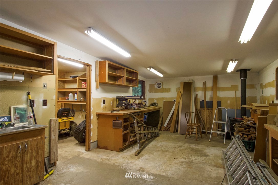 730 Quail Run Road Port Angeles, WA 98362 - Photo 28 of 40