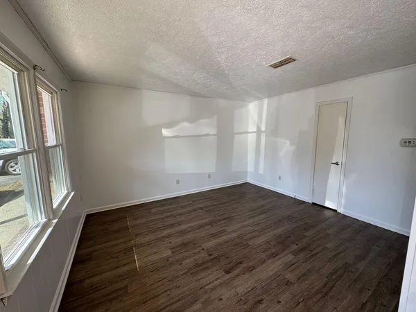 $750 | 128 Charles Street, Unit 3, Danville, VA 24541