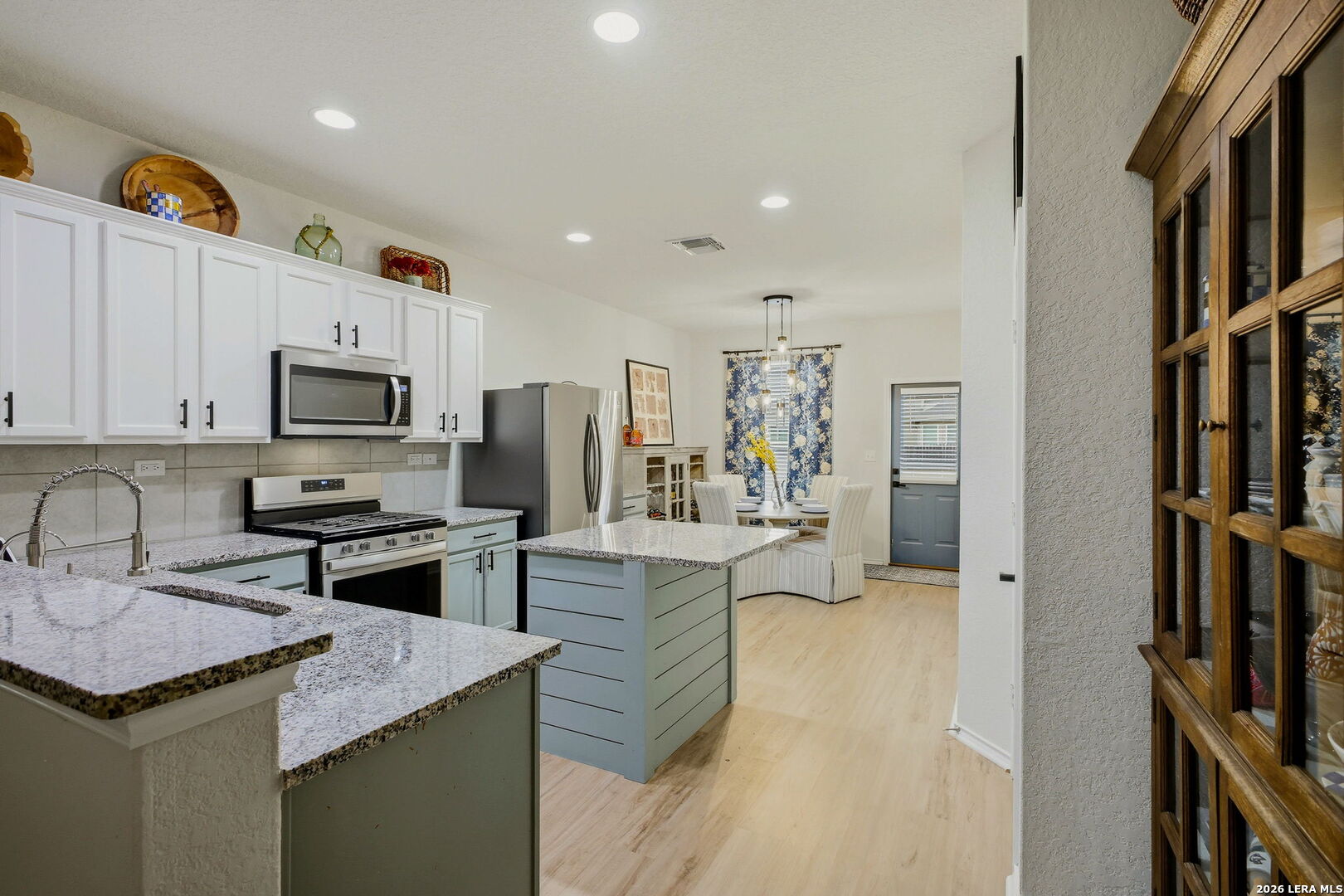 7699 Pecos Ridge Boerne, TX 78015 - Photo 15 of 46