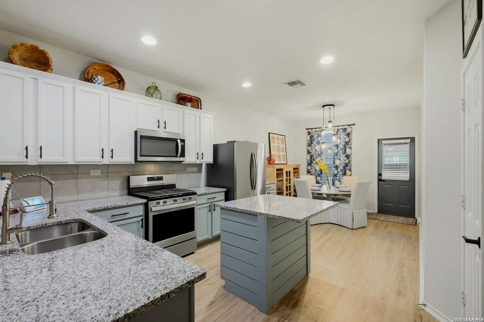 7699 Pecos Ridge Boerne, TX 78015 - Photo 16 of 46