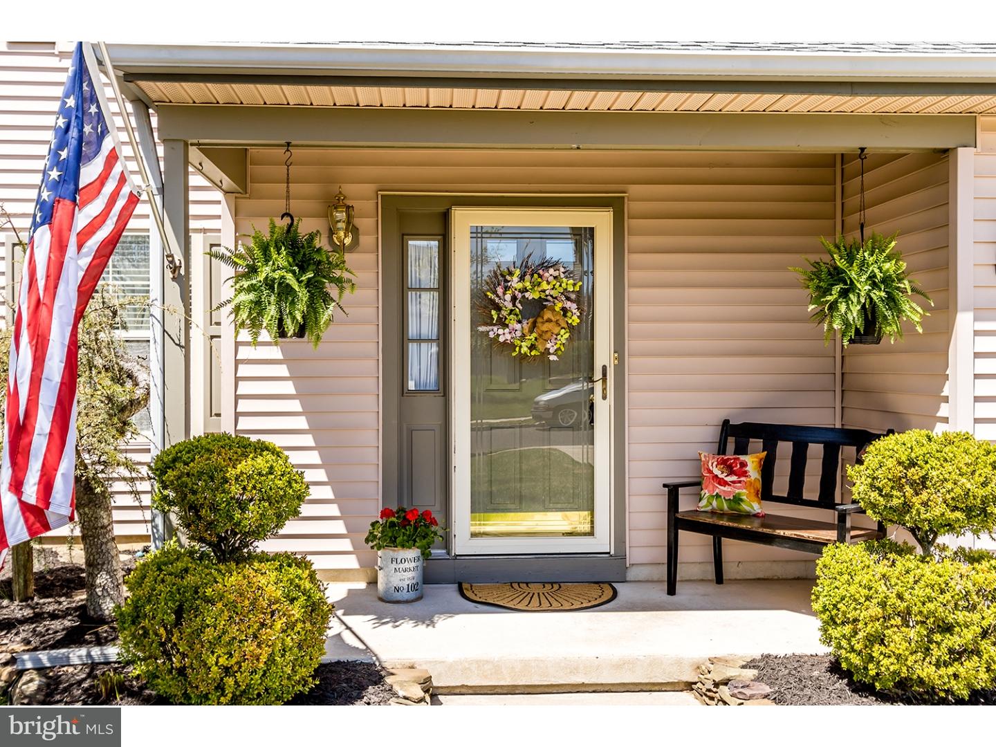 63 Springcress Drive Delran, NJ 08075 - Photo 2 of 25