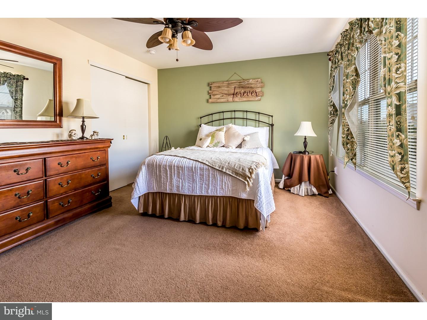 63 Springcress Drive Delran, NJ 08075 - Photo 13 of 25