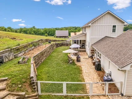 $900,000 | 1765 Theta Pike, Columbia, TN 38401