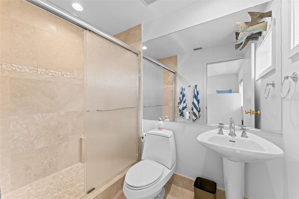 991 Longboat Club Road Longboat Key, FL 34228 - Photo 46 of 55 Gallery Image 46