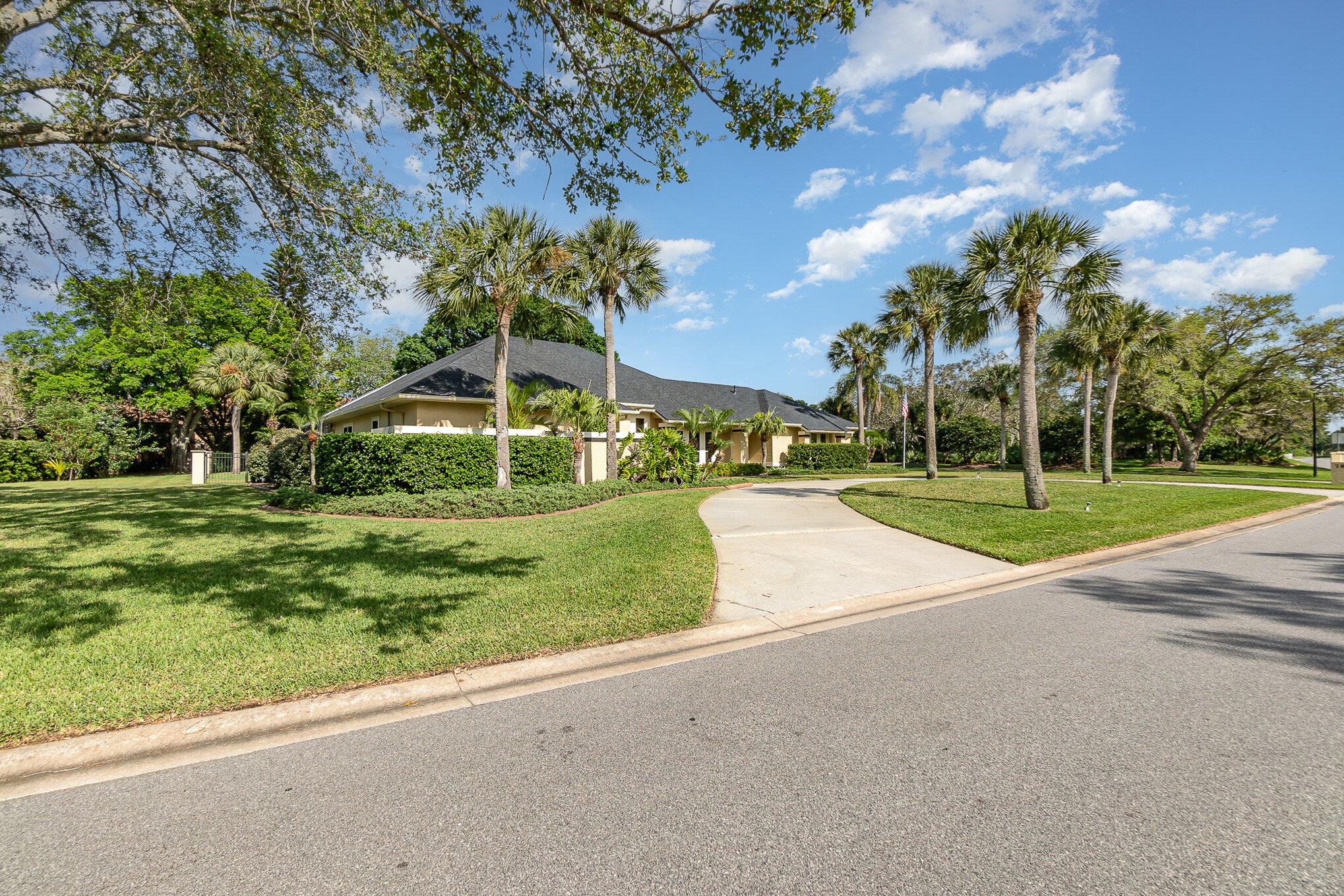 789 Oak Park Drive Melbourne, FL 32940 - Photo 42 of 44 a view of a park with large trees
