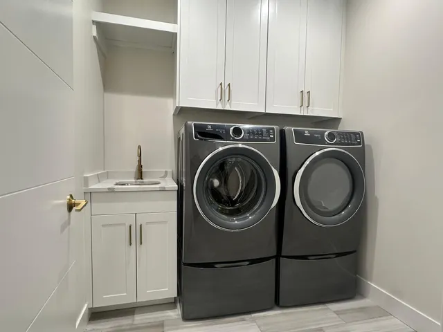 $1,285,000 | 1713 Boelter Estates Drive Northwest, Rochester, MN 55901