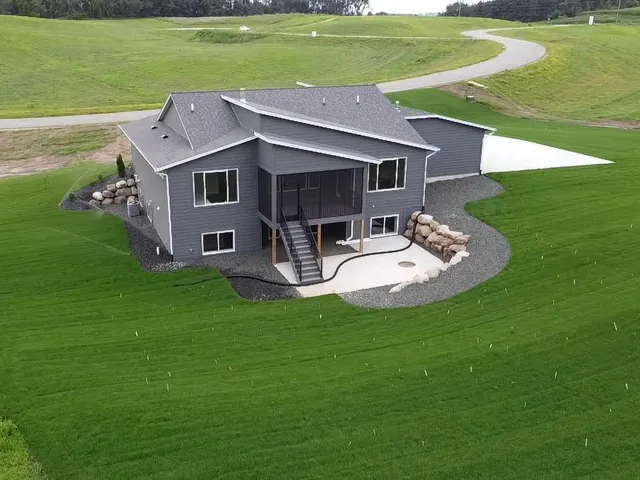 $1,285,000 | 1713 Boelter Estates Drive Northwest, Rochester, MN 55901