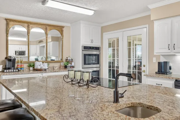 $1,100,000 | 2685 Hampshire Pike, Columbia, TN 38401