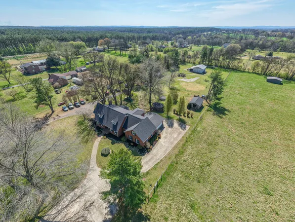 $1,100,000 | 2685 Hampshire Pike, Columbia, TN 38401