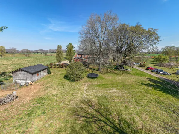 $1,100,000 | 2685 Hampshire Pike, Columbia, TN 38401