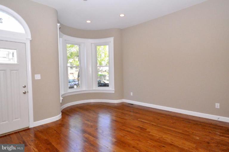 21 T Street Northeast Washington, DC 20002 - Photo 11 of 29 Living Room #2