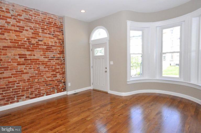 21 T Street Northeast Washington, DC 20002 - Photo 12 of 29 Entrance / Foyer