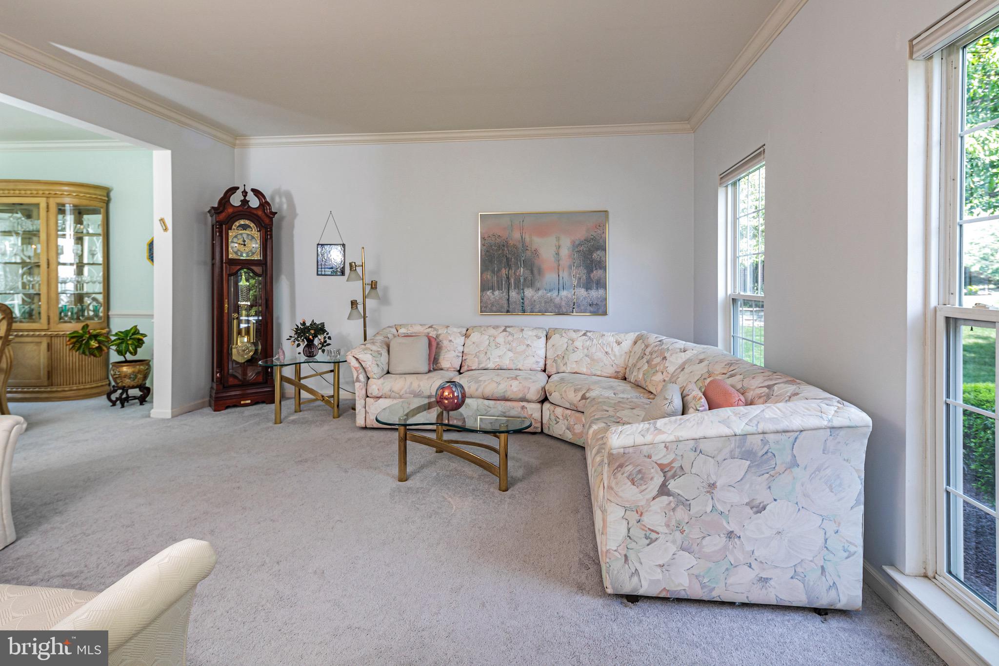 31 Donovan Road Pennington, NJ 08534 - Photo 5 of 40 Gallery Image 5