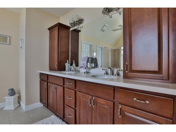 16 Silver Brook Road Salem, NH 03079 - Photo 22 of 30 Gallery Image 22