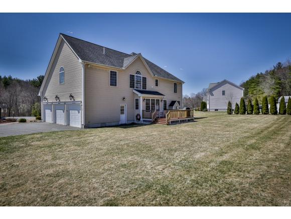 16 Silver Brook Road Salem, NH 03079 - Photo 4 of 30 Gallery Image 4