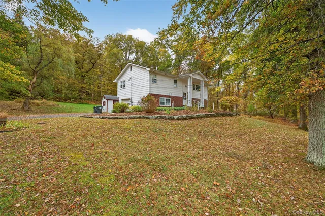 $499,900 | 111 Tillson Lake Road, Wallkill, NY 12589