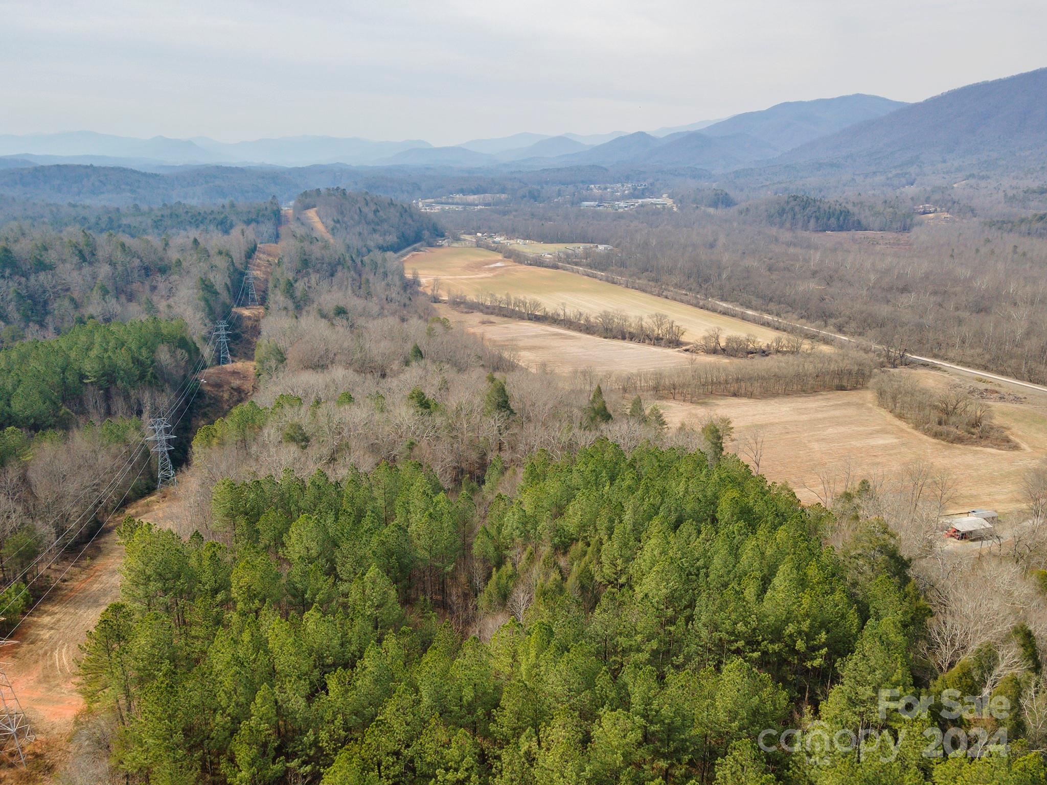 4125 Old Greenlee Road Marion, NC 28752 - Photo 33 of 48 an aerial view of mountain with beach