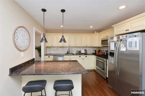 $3,200 | 174 Burns Avenue, Unit 2, Lodi, NJ 07644