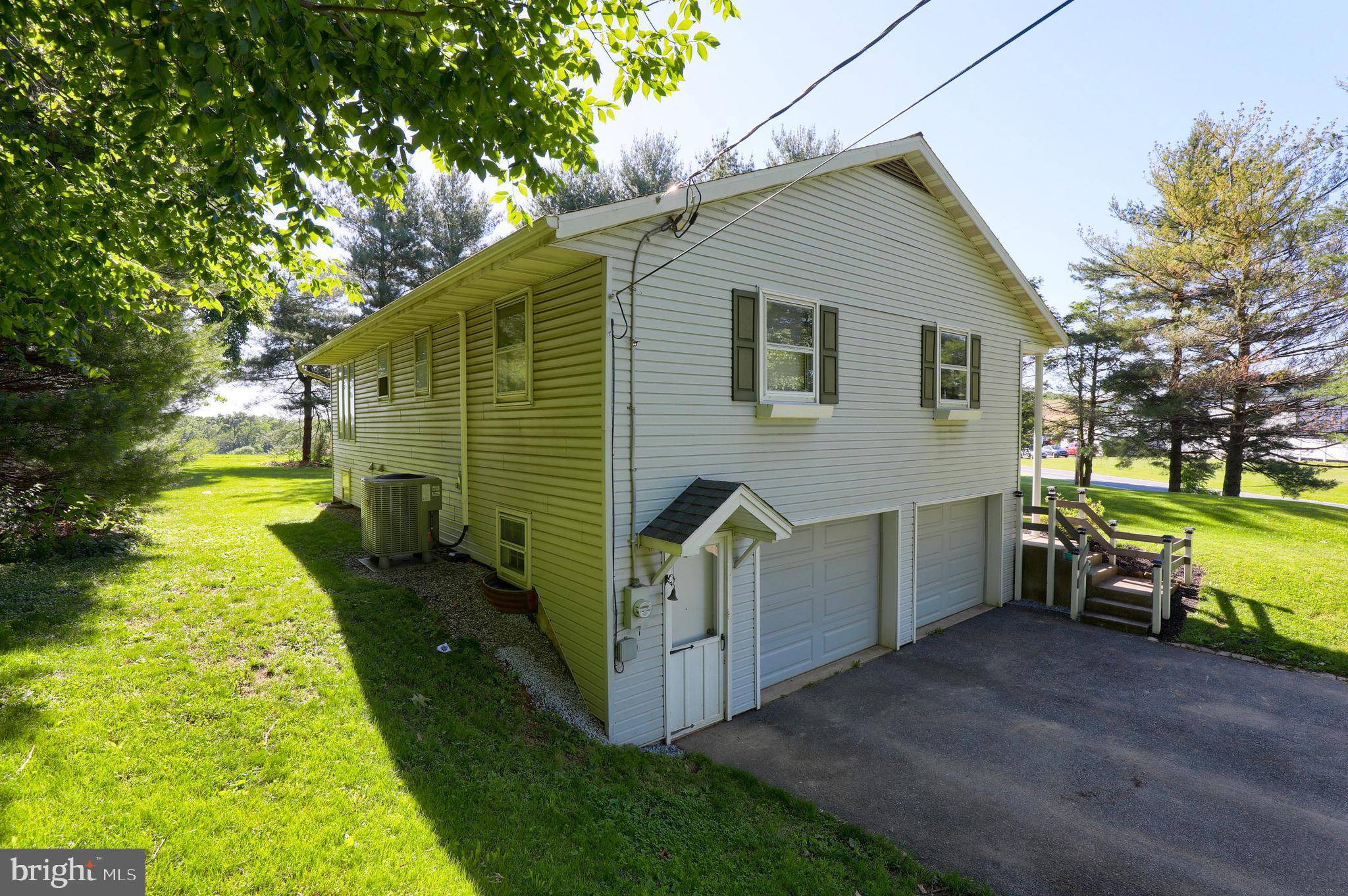 1964 Old Line Road Manheim, PA 17545 - Photo 31 of 37