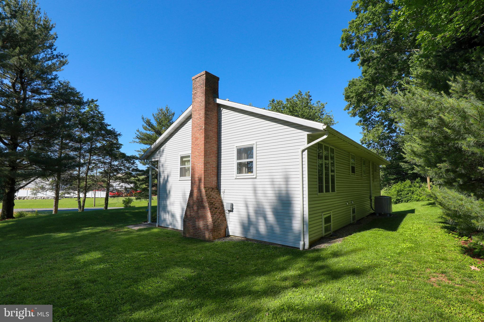 1964 Old Line Road Manheim, PA 17545 - Photo 32 of 37