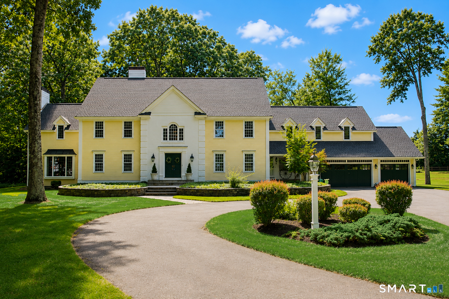 45 Longview Road Avon, CT 06001 - Photo 2 of 40 Gallery Image 2