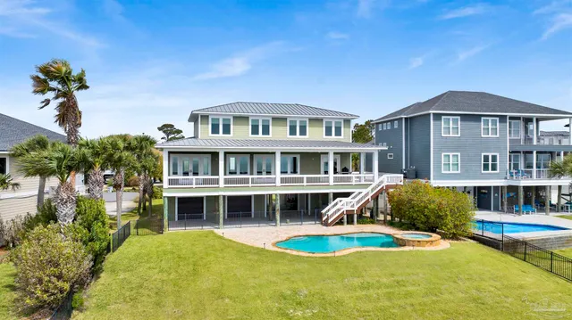 $2,290,000 | 1070 Harbor Lane, Gulf Breeze, FL 32563