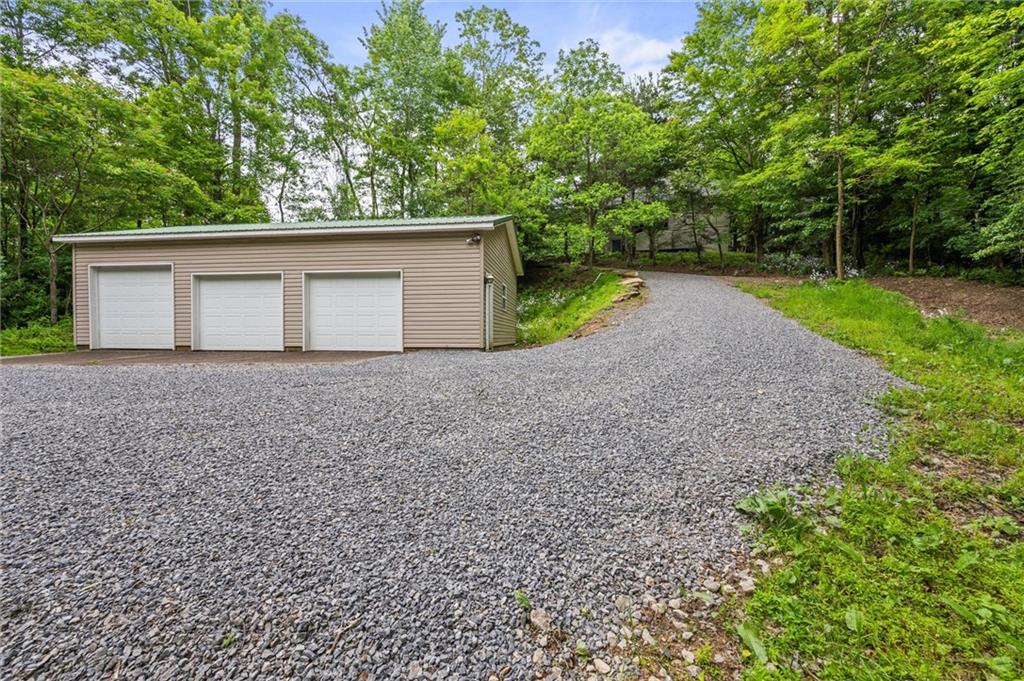 547 Mercer Road Butler, PA 16001 - Photo 27 of 32 Gallery Image 27
