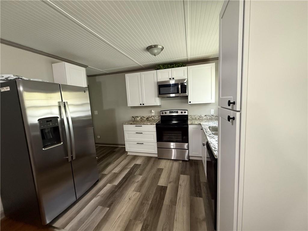 2123 Barbara Lane Decatur, GA 30032 - Photo 2 of 19 Gallery Image 2