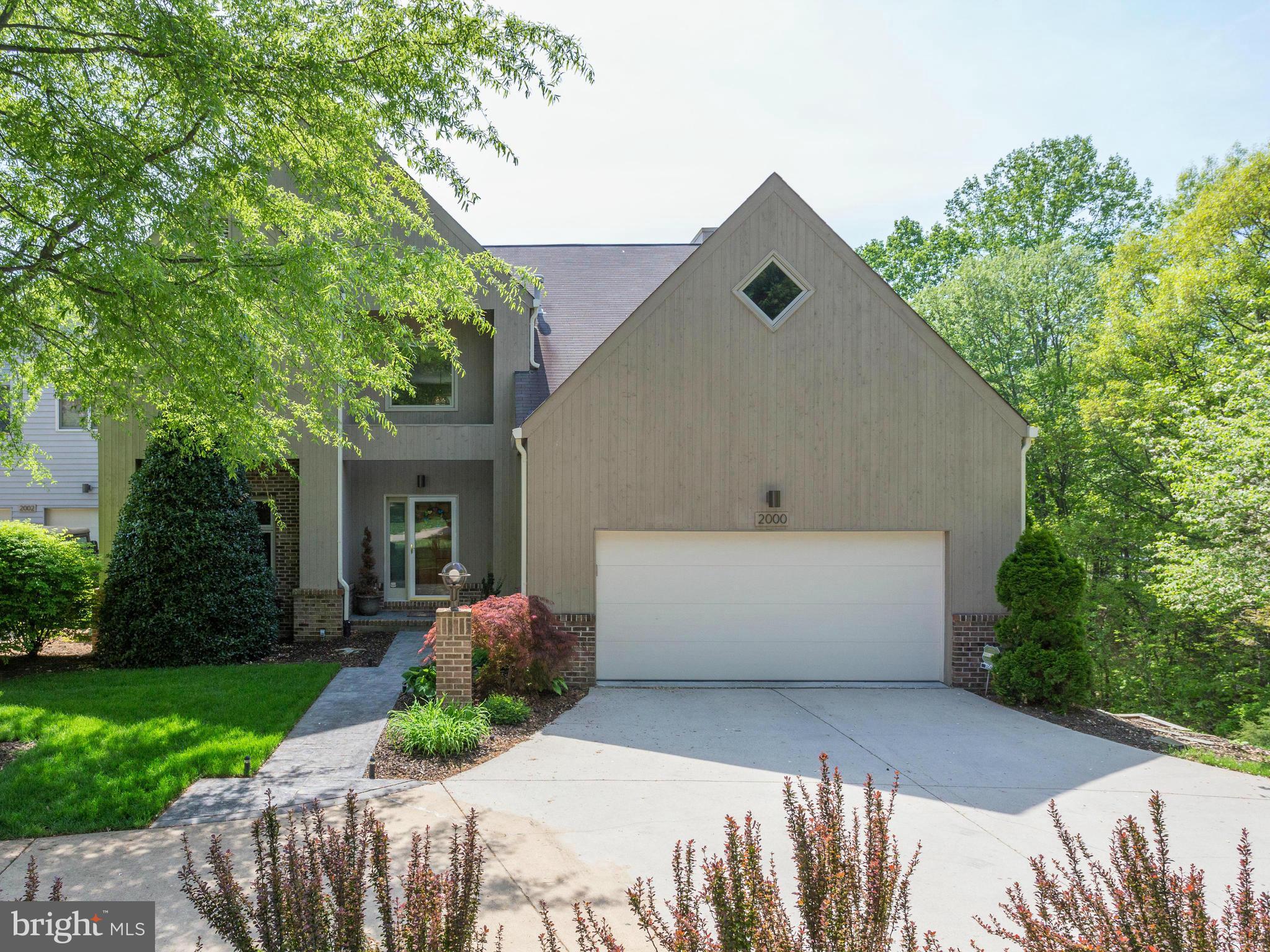 2000 Beacon Place Reston, VA 20191 - Photo 30 of 30 2-car garage