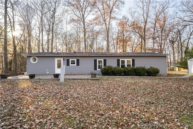 $310,000 | 9370 Oak Park Road, New Salisbury, IN 47161