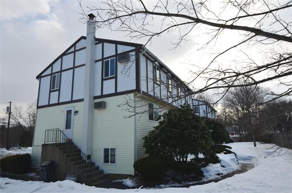 45 Merrimac Street, Unit 3 Woburn, MA 01801 - Photo 17 of 18