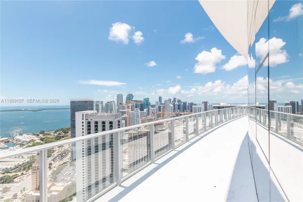 $25,000 | 851 Northeast 1st Avenue, Unit PH4611, Miami, FL 33132