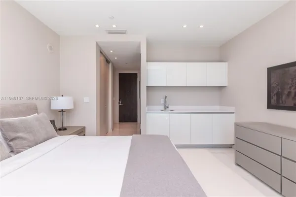 $25,000 | 851 Northeast 1st Avenue, Unit PH4611, Miami, FL 33132