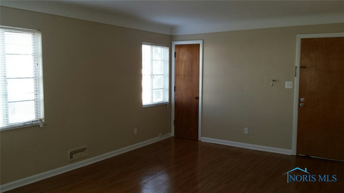 2150 Perth Street, Unit 2 Toledo, OH 43607 - Photo 6 of 17 Gallery Image 6