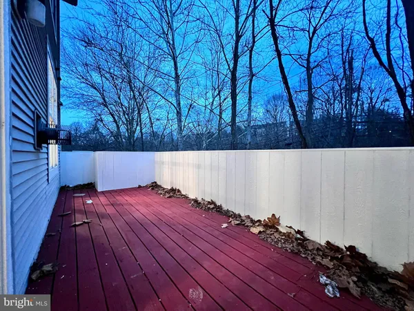 $2,600 | 18089 Royal Bonnet Circle, Gaithersburg, MD 20886