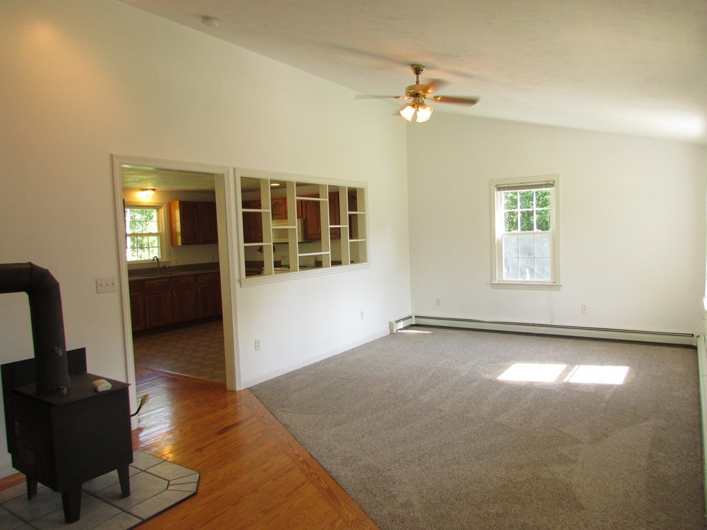 200 A Freeman Road Charlton, MA 01507 - Photo 10 of 24