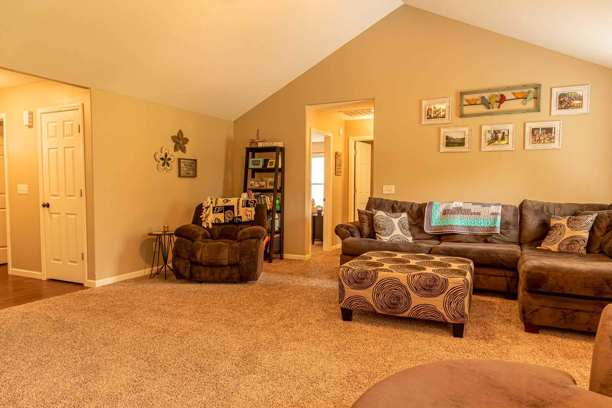4646 Reed Road Fort Wayne, IN 46835 - Photo 17 of 27 Gallery Image 17