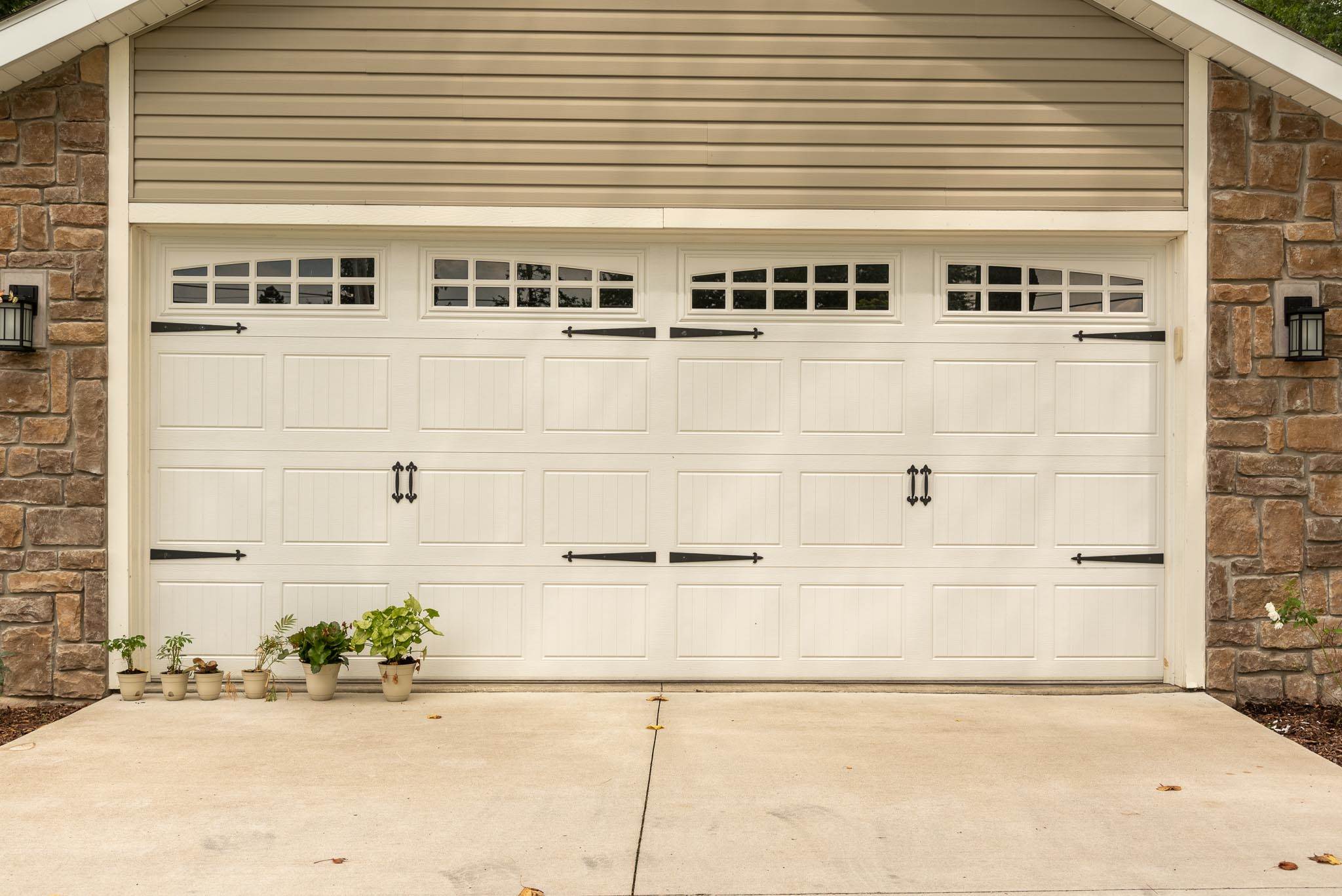 4646 Reed Road Fort Wayne, IN 46835 - Photo 9 of 27 Gallery Image 9