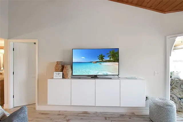 a view of a living room