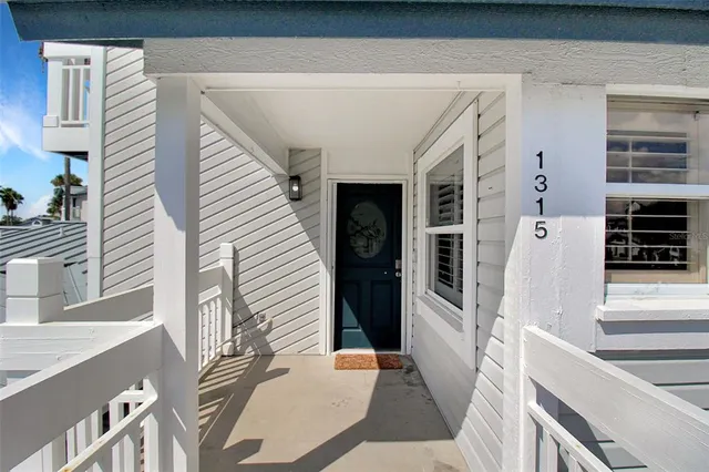 a view of a back yard of the house