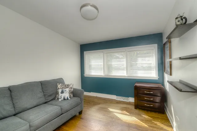 $510,000 | 305 Maple Street, Glen Ellyn, IL 60137