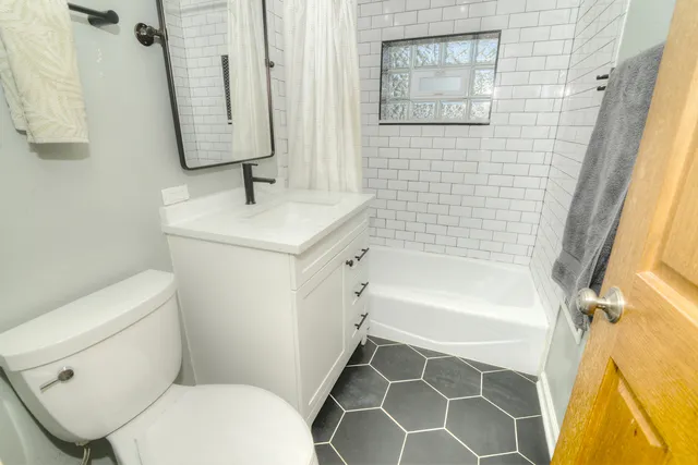 $510,000 | 305 Maple Street, Glen Ellyn, IL 60137