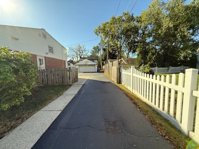 $510,000 | 305 Maple Street, Glen Ellyn, IL 60137