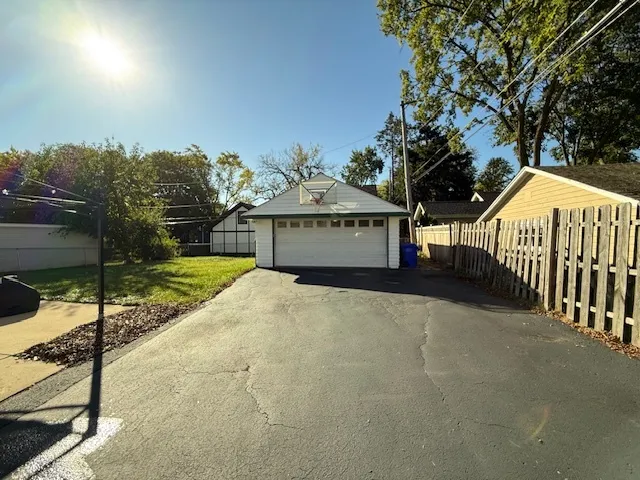 $510,000 | 305 Maple Street, Glen Ellyn, IL 60137