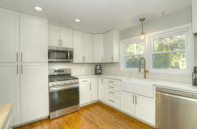 $510,000 | 305 Maple Street, Glen Ellyn, IL 60137