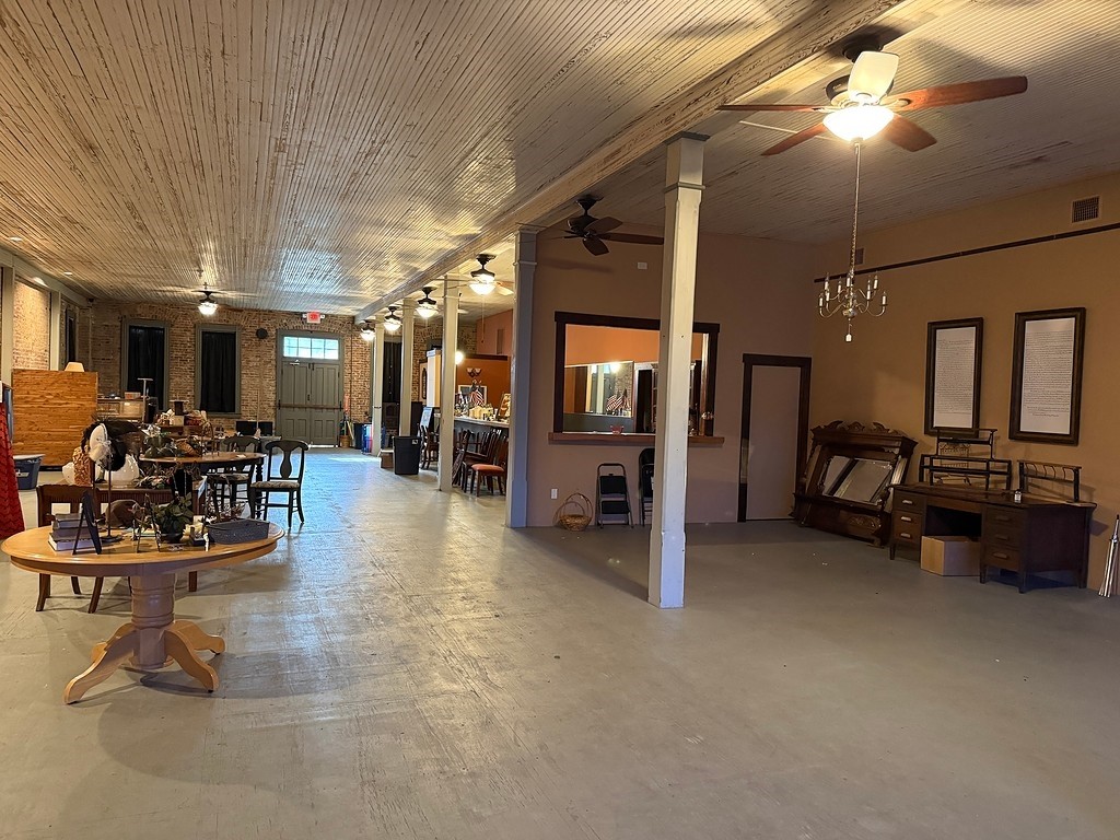 107 East Main Street Eagle Lake, TX 77434 - Photo 6 of 6 a view of a livingroom with furniture and a ceiling fan