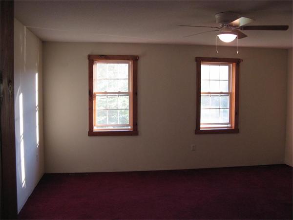 360 Barr Road New Braintree, MA 01531 - Photo 9 of 13 Gallery Image 9