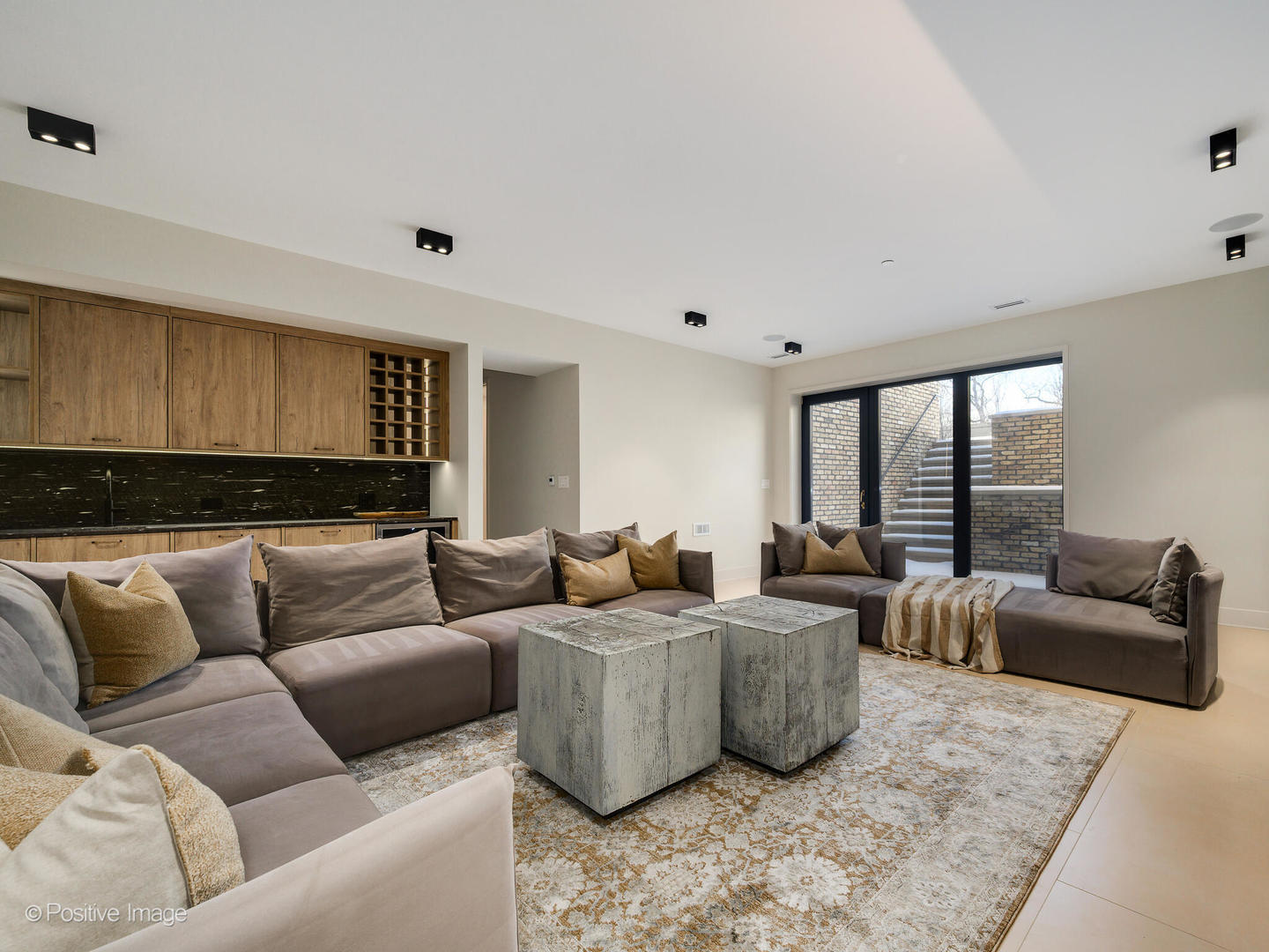 1180 Oak Ridge Drive Glencoe, IL 60022 - Photo 34 of 48