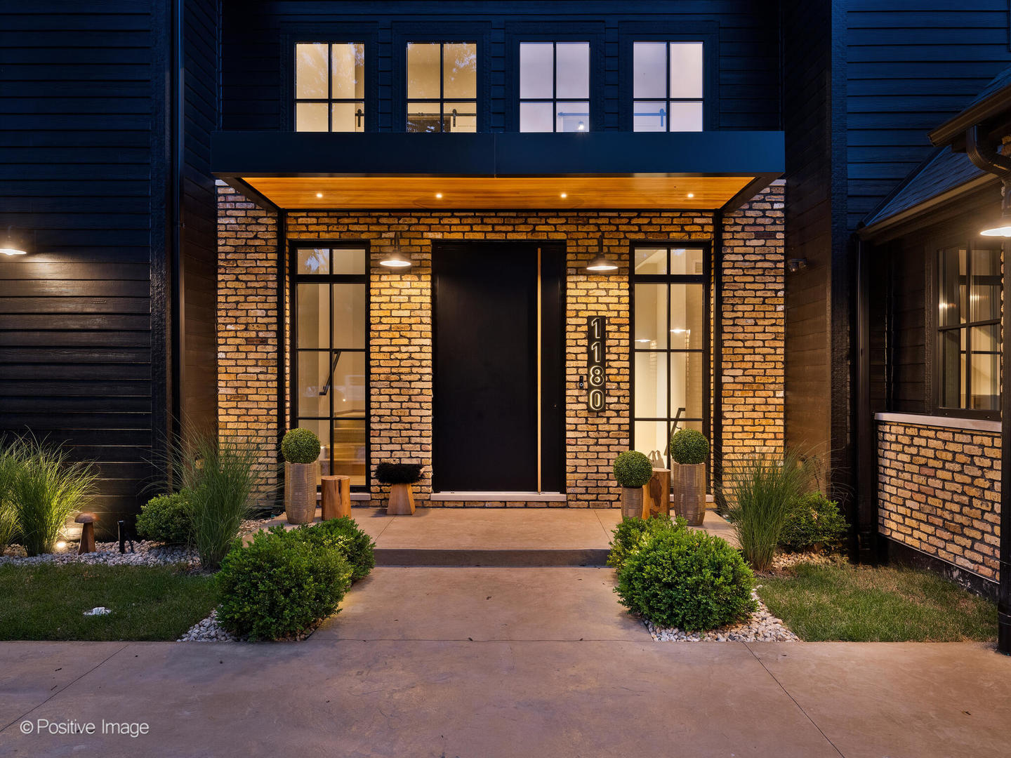 1180 Oak Ridge Drive Glencoe, IL 60022 - Photo 9 of 48