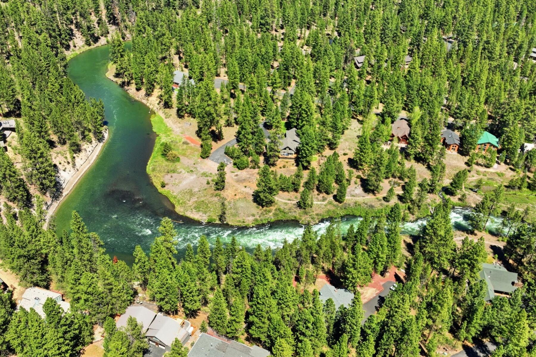 14177 Whitewater Loop La Pine, OR 97739 - Photo 29 of 38 a view of a garden